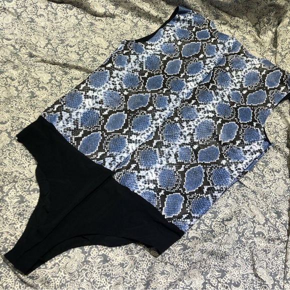 Commando blue black python snake animal print bodysuit XL - Picture 4 of 5